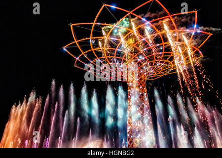 Albero della vita all'Expo di Milano Foto Stock