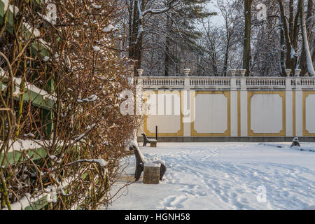 Sera d'inverno nel giardino del palazzo Foto Stock