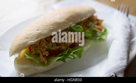 Vietnamita sandwich di pollo Banh (Mi) Foto Stock