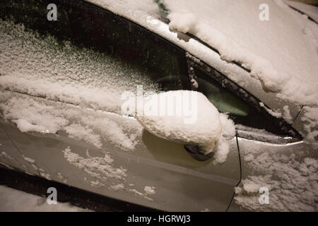 Kent, Regno Unito. Xii gen, 2017. La neve colpisce in South East Kent, Regno Unito. Credito/Glamourstock Alamy Live News Foto Stock