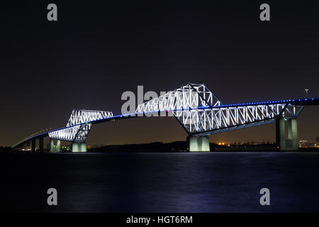 Nightview di Tokyo Gate Bridge a Tokyo in Giappone. Foto Stock