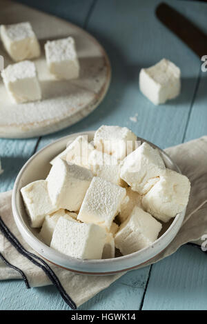 Dolci fatti in casa Square Marshmallows pronto a mangiare Foto Stock