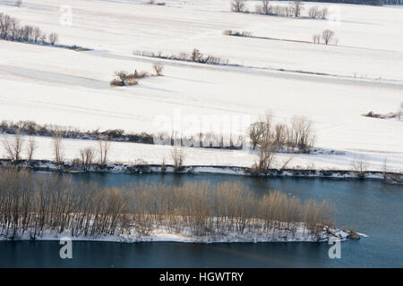 Linea di aziende agricole del fiume Connecticut in Hadley, Massachusetts. Come si vede dal Mount Holyoke in Skinner parco dello stato. Metacomet-Monadnock Trail. L'inverno. Foto Stock