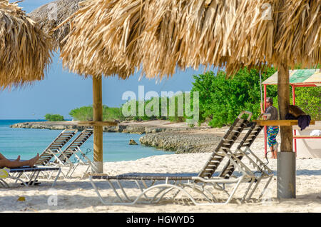 Aruba, dei Caraibi - 28 Settembre 2012: vista panoramica dell'immagine presa da Eagle Beach, Aruba, nel mar dei Caraibi. Foto Stock