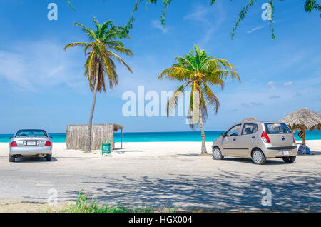 Aruba, dei Caraibi - 28 Settembre 2012: una vista fantastica della Mangel Halto beach ad Aruba, Caribbean Paradise Island Foto Stock