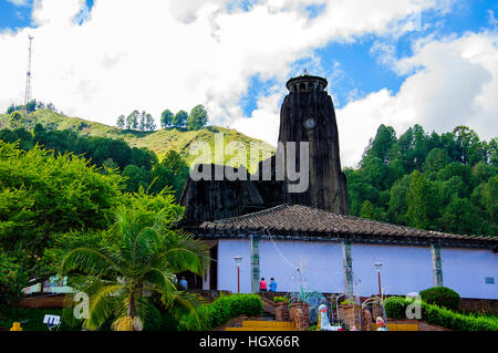 Tempio di roccia El Penol a Medellin, Colombia Foto Stock