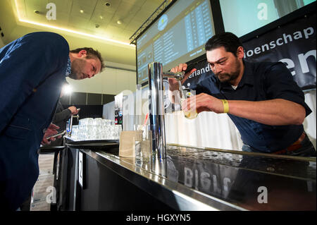 Amsterdam. 11-01-2017. Campionato olandese spillatura della birra. Foto Stock