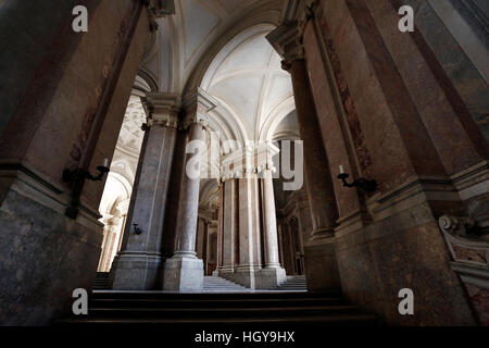 Caserta, Italia - Luglio 29th, 2016 : la sala principale nel Palazzo Reale di Caserta - Campania, Italia. Foto Stock