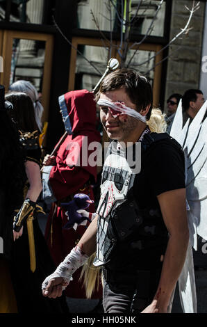 Calgary, Alberta, Canada - 17 Aprile 2015: The Punisher pone la parata delle meraviglie Calgary fumetto e Entertainment Expo Foto Stock