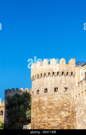 La città vecchia. Vista panoramica di Baku, capitale dell'Azerbaigian. Foto Stock