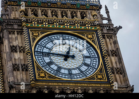 Orologio dettaglio del clock sulla Queen Elizabeth II Torre di Westminster noto come Big Ben Foto Stock