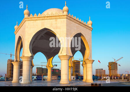 Sino edificio arabo e sviluppo, Yinchuan, Ningxia, Cina Foto Stock