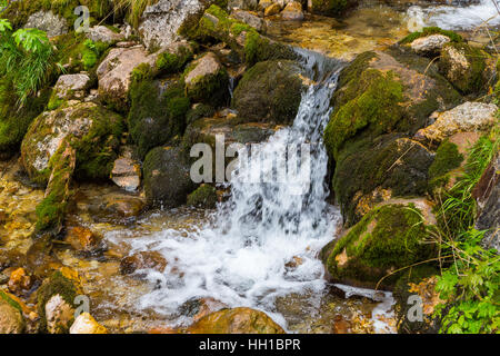 Cascata in Maurach sul lago Achensee Foto Stock