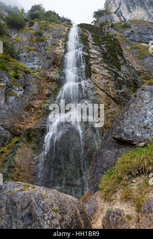 Cascata in Maurach sul lago Achensee Foto Stock