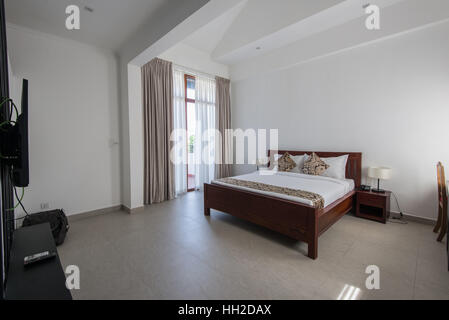 Interior design: grande e moderna camera da letto Foto Stock