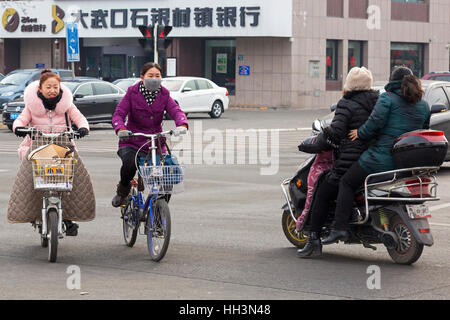 Bicicletta e ebike, Shizuishan, Ningxia, Cina Foto Stock