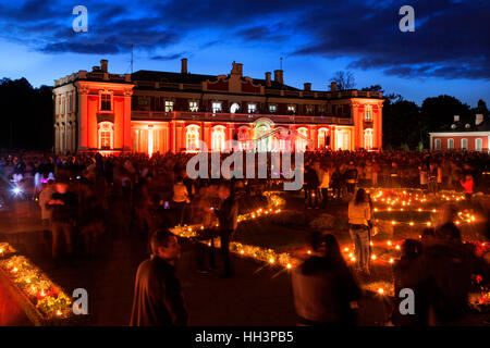 Tallinn, Estonia: Palazzo Kadriorg durante il 'LUCE cammina a Kadriorg' Festival Foto Stock