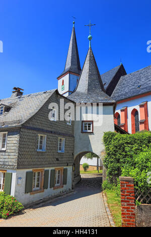 Chiesa fortificata zum Heiligen Geist a Grafengehaig. Una delle più antiche chiese fortificate in Germania, distretto di Kulmbach, Alta Franconia, Baviera, Foto Stock