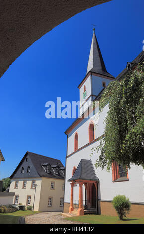 Chiesa fortificata zum Heiligen Geist a Grafengehaig. Una delle più antiche chiese fortificate in Germania, distretto di Kulmbach, Alta Franconia, Baviera, Foto Stock