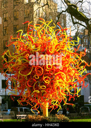 Dale Chihuly al sole dell'Arte Scultura in vetro in Berkeley Square, London REGNO UNITO Foto Stock