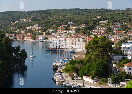 Porto di Gaios town, Paxos, Isole Ionie, isole greche, Grecia, Europa Foto Stock