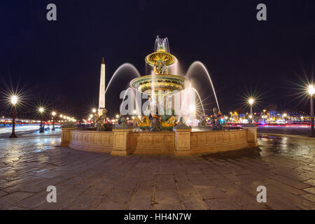 Place de la Concorde di notte, Parigi, Francia Foto Stock
