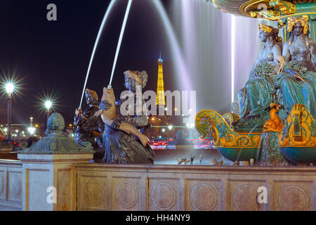 Place de la Concorde di notte, Parigi, Francia Foto Stock