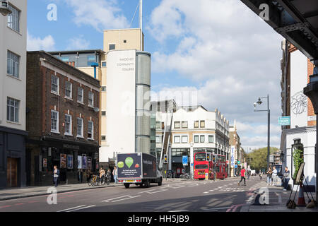 Shoreditch High Street, Shoreditch, London Borough of Hackney, Greater London, England, Regno Unito Foto Stock
