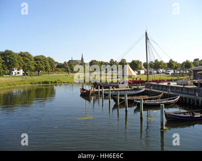 Splendido panorama visto da Roskilde Museo della Nave Vichinga, Roskilde, Danimarca Foto Stock