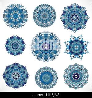 Mandala. Vintage di elementi decorativi. Disegnata a mano sullo sfondo. L'Islam, l'Arabo, indiano, motivi ottomano. Illustrazione Vettoriale