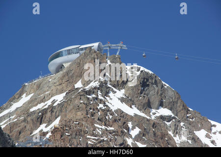 Wildspitzbahn, stazione a monte alla stazione sciistica Pitztal, Mittelberg, Tirolo, Austria Foto Stock