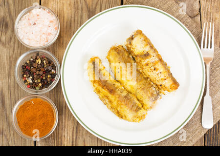 Pesce fritto nel pangrattato Foto Stock