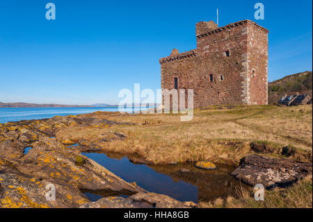 Il castello di Portencross sul fiume Clyde coast nel North Ayrshire, in Scozia, Foto Stock
