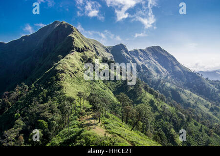 Khao Chang Puak montagna, Kanchanaburi Thailandia Foto Stock