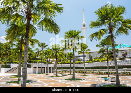 La Moschea Nazionale (Masjid Negara Moschea) (Grande Moschea), Kuala Lumpur, Malesia Foto Stock