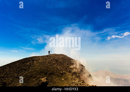 Cresta del picco del vulcano Pacaya nella Città di Guatemala, Guatemala Foto Stock