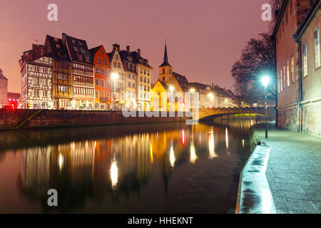 Mattina terrapieno a Strasburgo, in Alsace Foto Stock