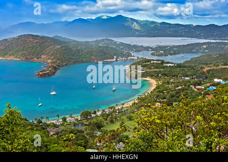 Vista del porto di inglese da Shirley Heights Antigua West Indies Foto Stock