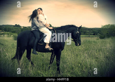 Donna, cavallo, stallone, adolescente, giovane, coppia, uomo, ridere risate, ridere, Foto Stock