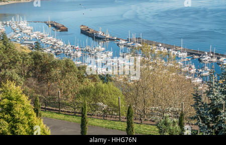 Una vista aerea della marina di Tacoma, Washington. Foto Stock