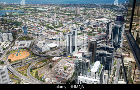 Vista da Lo Skydeck 88 dell'Eureka Tower sulla sponda sud del CBD di Melbourne, Victoria Australia Foto Stock