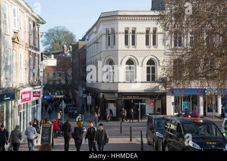 La London Street e camminare di gentiluomini, Norwich centro città Foto Stock