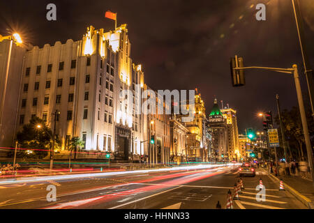 Il Bund di notte, Shanghai, Cina Foto Stock