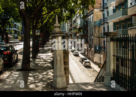 Scena di strada di Lisbona, Portogallo, luglio 2015 Foto Stock