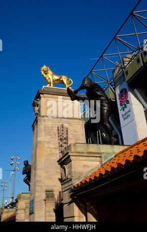 Stadio di Twickenham, vista generale, GV, West Stand, Rose e cancelli di papavero, Lion Gate Foto Stock