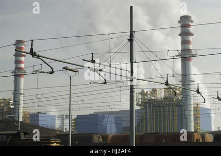 Mantova area industriale (Lombardia, Italia), la centrale termoelettrica ENIpower Foto Stock