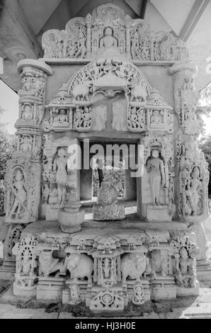 Rovine del tempio Jain di Ranakpur Foto Stock