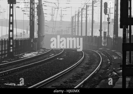 Lo smog si stabilirono su Budapest il 21 gennaio, 2017 a Budapest, Ungheria. Foto Stock