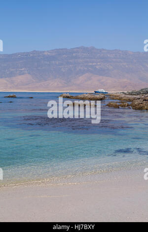 Immagine di splendida spiaggia nei pressi di Mirbat, Dhofar, Oman Foto Stock
