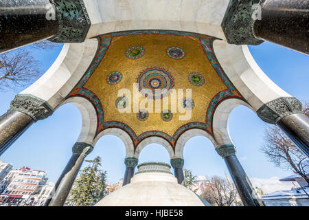 Fontana di tedesco in Sultan Ahmet Square, Istanbul, Turchia Foto Stock